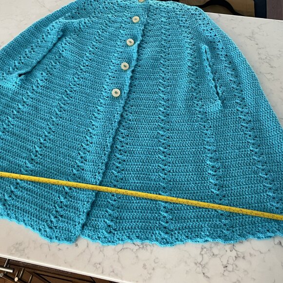 Vintage 70s Crochet Poncho Handmade Turquoise Blue Boho - Picture 10 of 11
